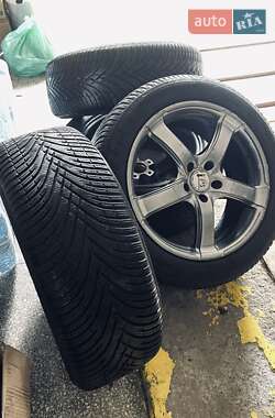 Внедорожник / Кроссовер Audi Q5 2011 в 