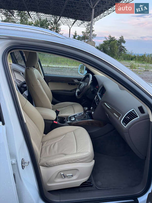 Внедорожник / Кроссовер Audi Q5 2016 в Самборе