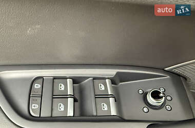 Внедорожник / Кроссовер Audi Q5 2022 в 