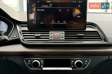 Внедорожник / Кроссовер Audi Q5 2022 в 