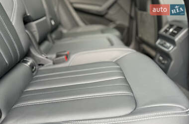 Внедорожник / Кроссовер Audi Q5 2022 в 