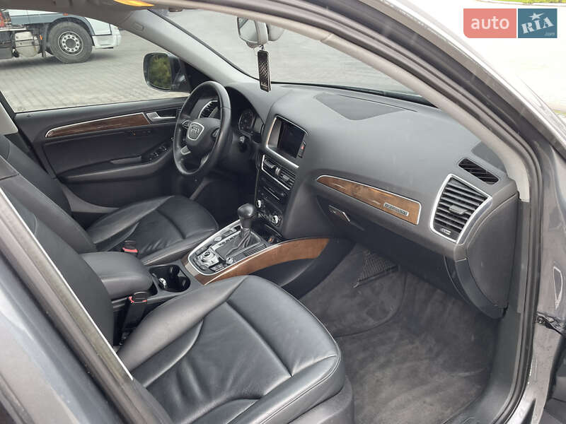 Внедорожник / Кроссовер Audi Q5 2014 в Бучаче
