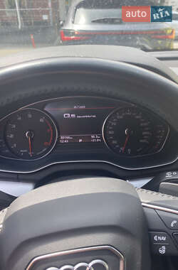 Внедорожник / Кроссовер Audi Q5 2020 в 