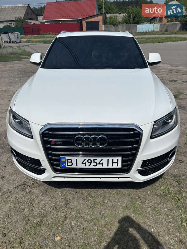Внедорожник / Кроссовер Audi Q5 2015 в Полтаве