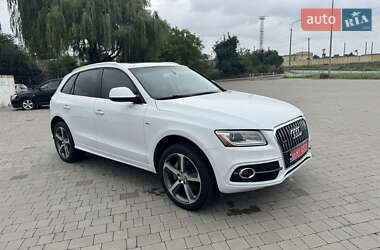 Внедорожник / Кроссовер Audi Q5 2016 в 