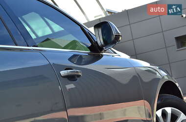 Внедорожник / Кроссовер Audi Q5 2015 в 