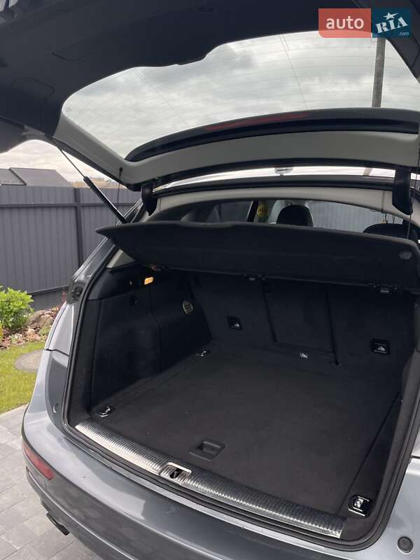 Внедорожник / Кроссовер Audi Q5 2013 в Тернополе