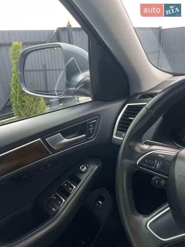 Внедорожник / Кроссовер Audi Q5 2013 в Тернополе