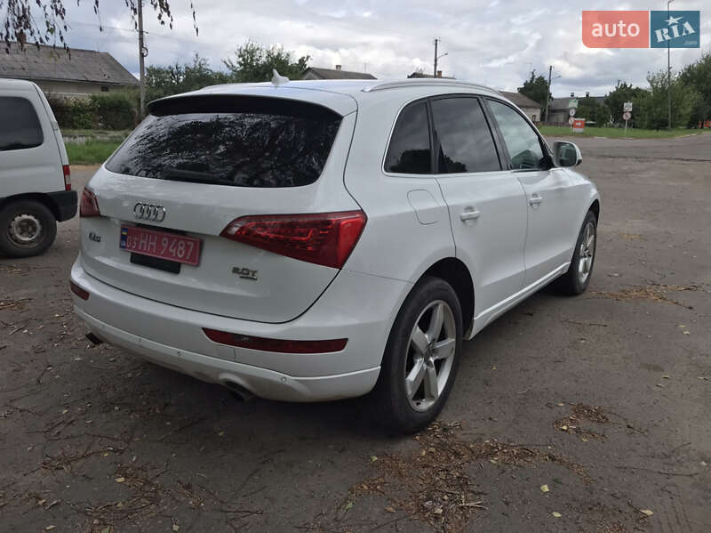 Позашляховик / Кросовер Audi Q5 2012 в Шептицькому