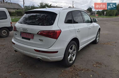 Внедорожник / Кроссовер Audi Q5 2012 в 