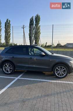 Внедорожник / Кроссовер Audi Q5 2014 в 