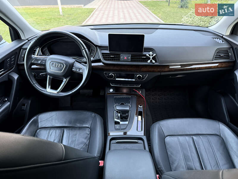 Позашляховик / Кросовер Audi Q5 2019 в Золочеві фото 19 Позашляховик / Кросовер Audi Q5 2019 в Золочеві