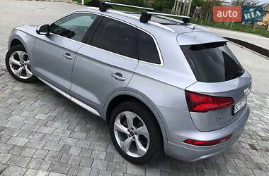 Внедорожник / Кроссовер Audi Q5 2019 в 