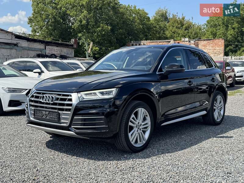 Внедорожник / Кроссовер Audi Q5 2019 в Тернополе