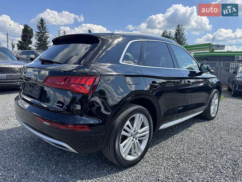 Внедорожник / Кроссовер Audi Q5 2019 в Тернополе