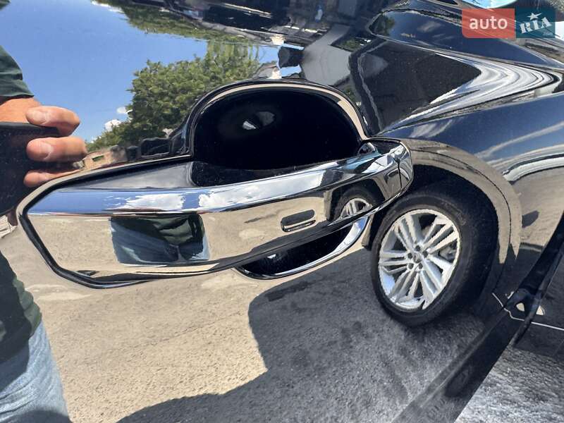 Внедорожник / Кроссовер Audi Q5 2019 в Тернополе