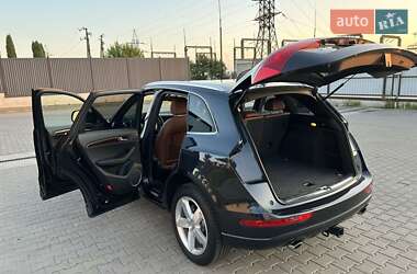Внедорожник / Кроссовер Audi Q5 2012 в 