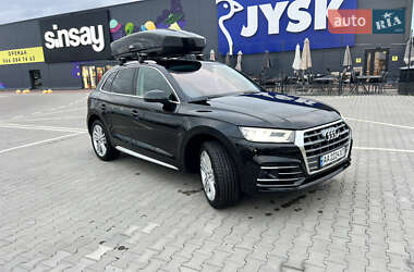 Внедорожник / Кроссовер Audi Q5 2019 в 