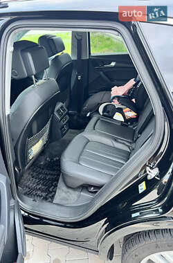Внедорожник / Кроссовер Audi Q5 2019 в 