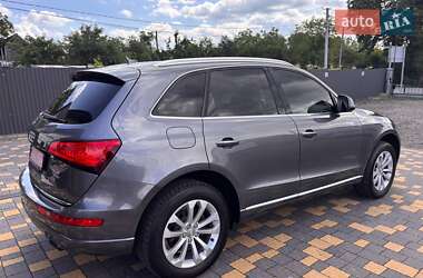 Внедорожник / Кроссовер Audi Q5 2016 в 