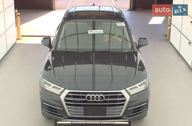 Внедорожник / Кроссовер Audi Q5 2019 в 