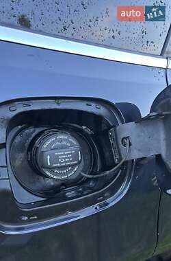 Внедорожник / Кроссовер Audi Q5 2011 в 