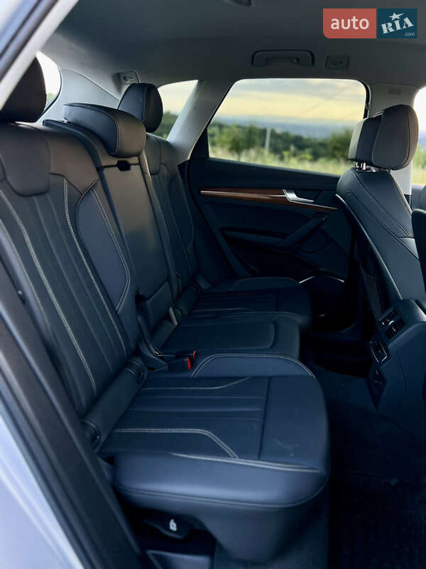 Внедорожник / Кроссовер Audi Q5 2024 в Ивано-Франковске