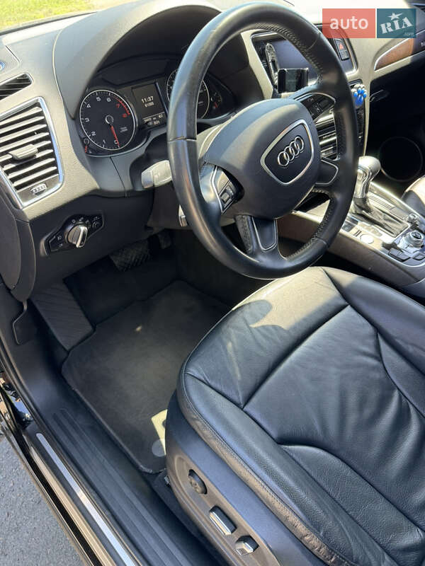 Внедорожник / Кроссовер Audi Q5 2015 в Черкассах