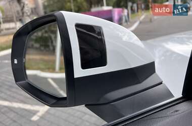 Внедорожник / Кроссовер Audi Q5 2022 в 