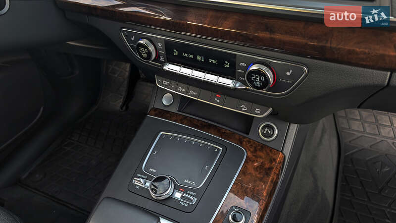 Внедорожник / Кроссовер Audi Q5 2017 в Львове фото 71 Внедорожник / Кроссовер Audi Q5 2017 в Львове