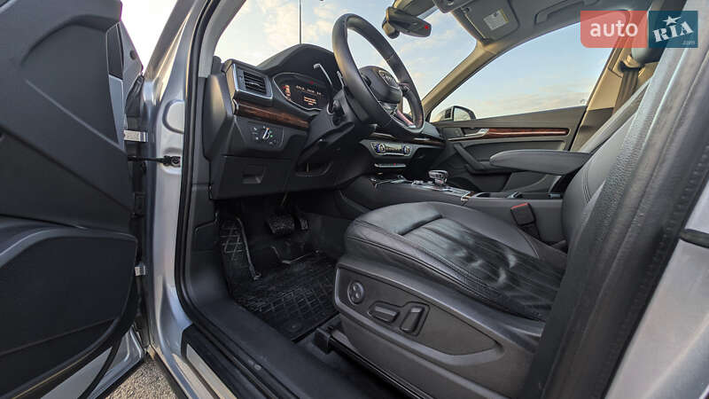 Внедорожник / Кроссовер Audi Q5 2017 в Львове фото 55 Внедорожник / Кроссовер Audi Q5 2017 в Львове