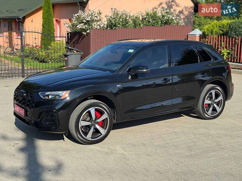 Внедорожник / Кроссовер Audi Q5 2024 в Львове