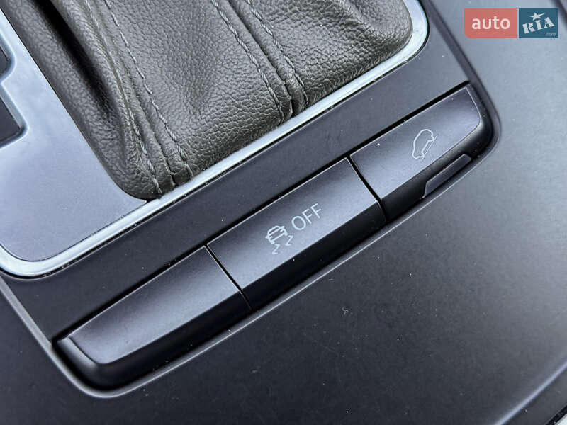 Позашляховик / Кросовер Audi Q5 2011 в Києві