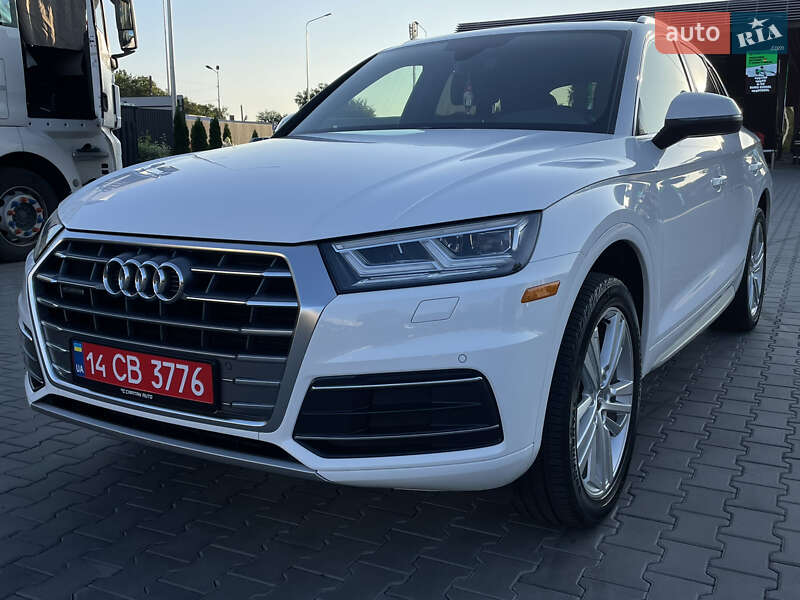 Внедорожник / Кроссовер Audi Q5 2018 в Луцке