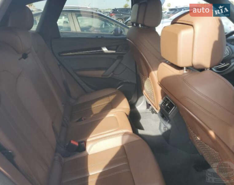 Внедорожник / Кроссовер Audi Q5 2018 в Луцке