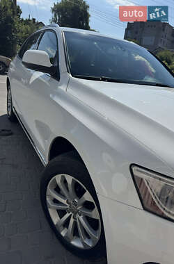 Внедорожник / Кроссовер Audi Q5 2013 в 