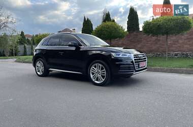 Внедорожник / Кроссовер Audi Q5 2019 в 