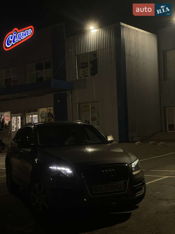 Внедорожник / Кроссовер Audi Q5 2009 в Львове