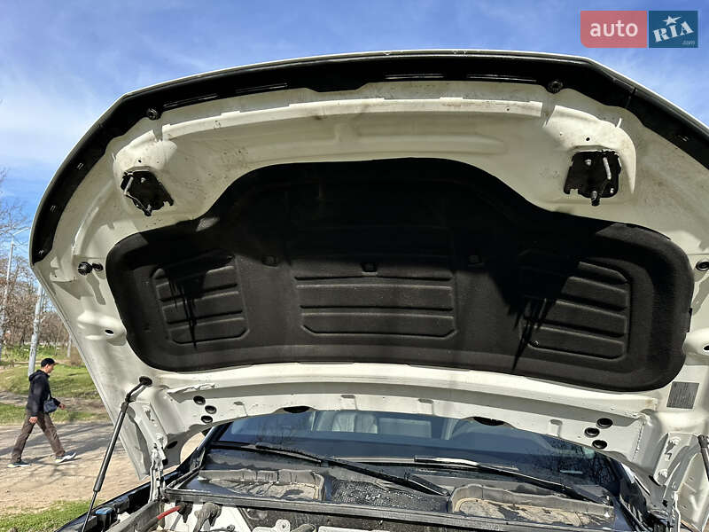 Внедорожник / Кроссовер Audi Q5 2020 в Днепре