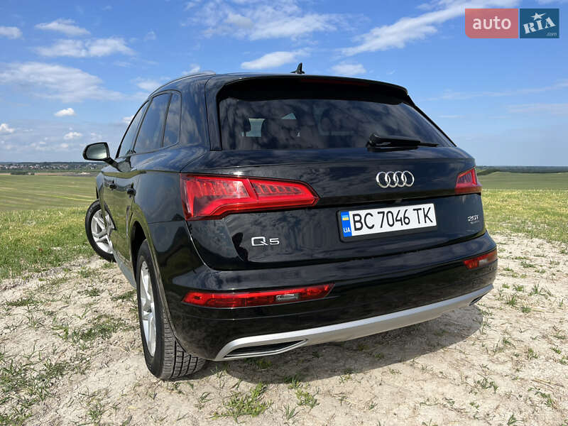 Внедорожник / Кроссовер Audi Q5 2018 в Львове