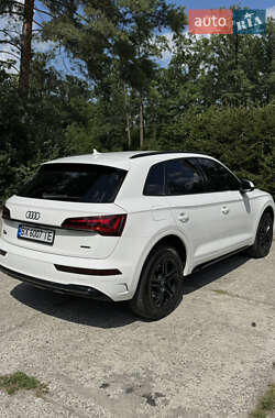 Внедорожник / Кроссовер Audi Q5 2020 в 