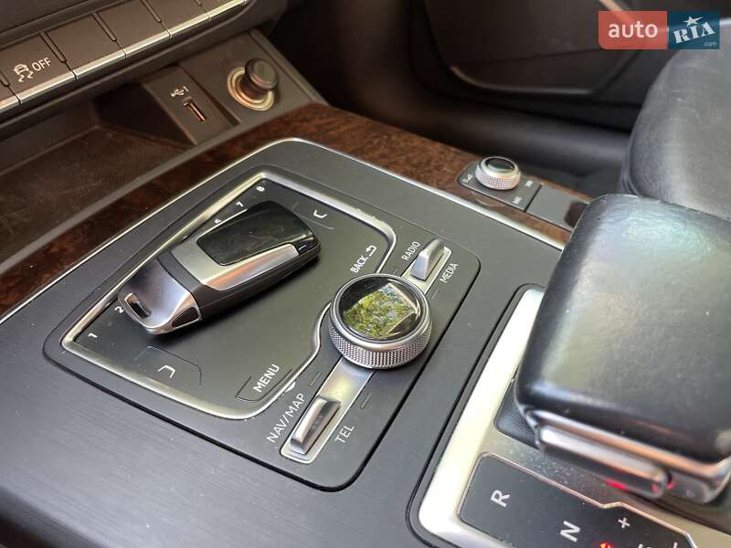 Позашляховик / Кросовер Audi Q5 2018 в Луцьку фото 22 Позашляховик / Кросовер Audi Q5 2018 в Луцьку