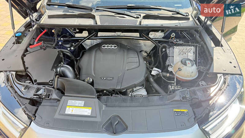 Внедорожник / Кроссовер Audi Q5 2018 в Львове