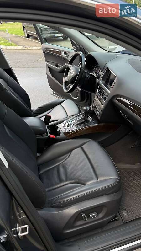 Внедорожник / Кроссовер Audi Q5 2014 в Киеве
