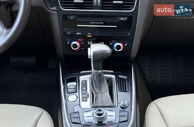 Внедорожник / Кроссовер Audi Q5 2016 в 