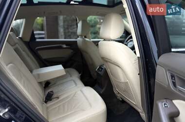 Внедорожник / Кроссовер Audi Q5 2016 в 
