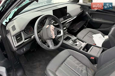 Внедорожник / Кроссовер Audi Q5 2023 в 