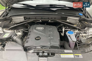 Внедорожник / Кроссовер Audi Q5 2012 в 
