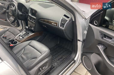 Внедорожник / Кроссовер Audi Q5 2012 в 