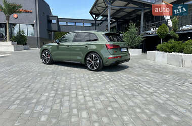 Внедорожник / Кроссовер Audi Q5 2021 в Черновцах